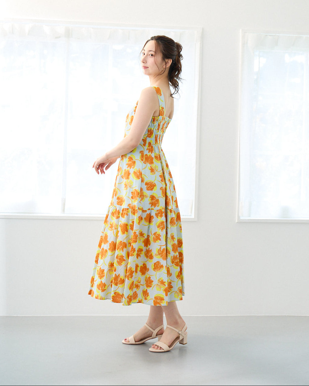 並木道の散歩DRESS