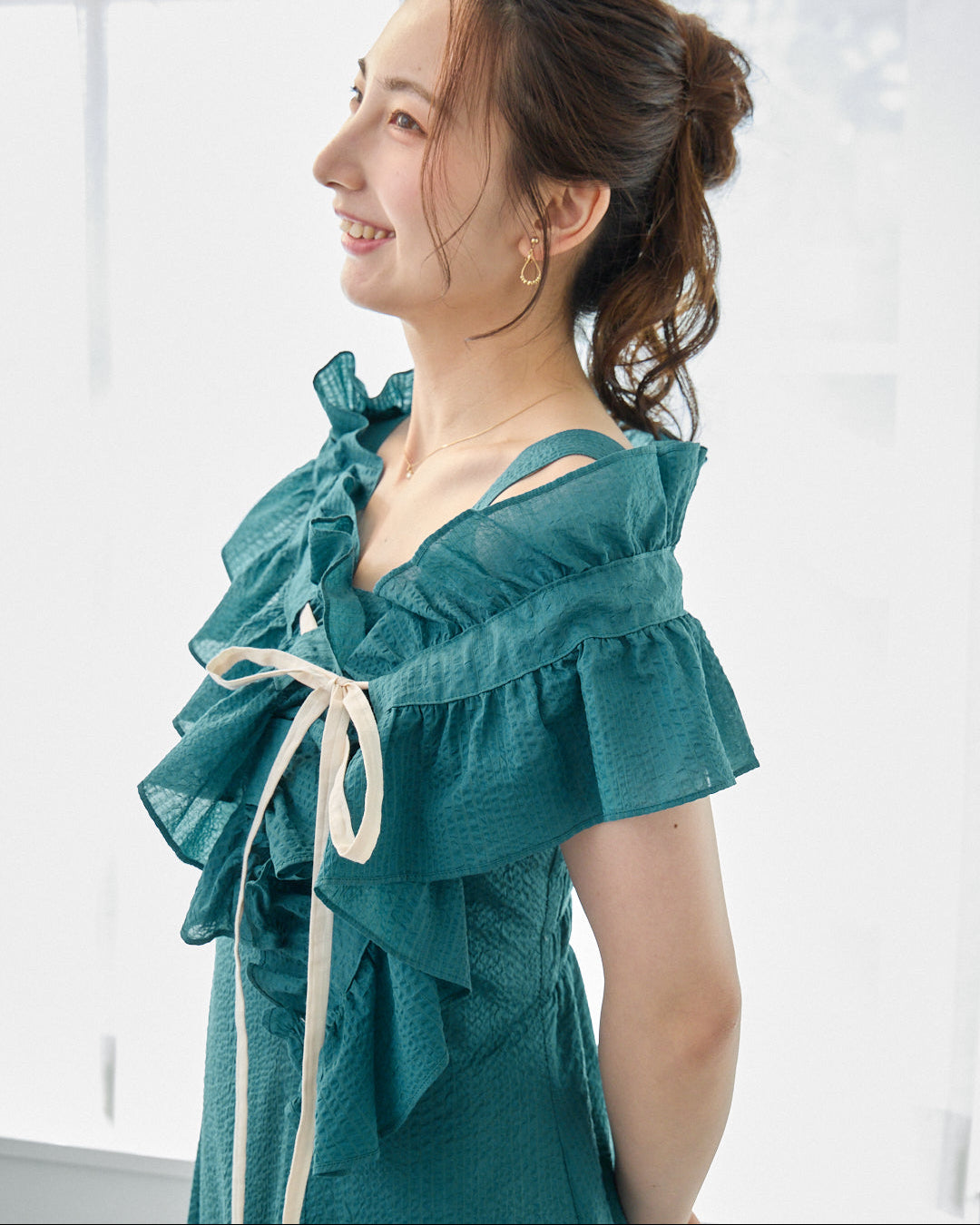 並木道の散歩DRESS