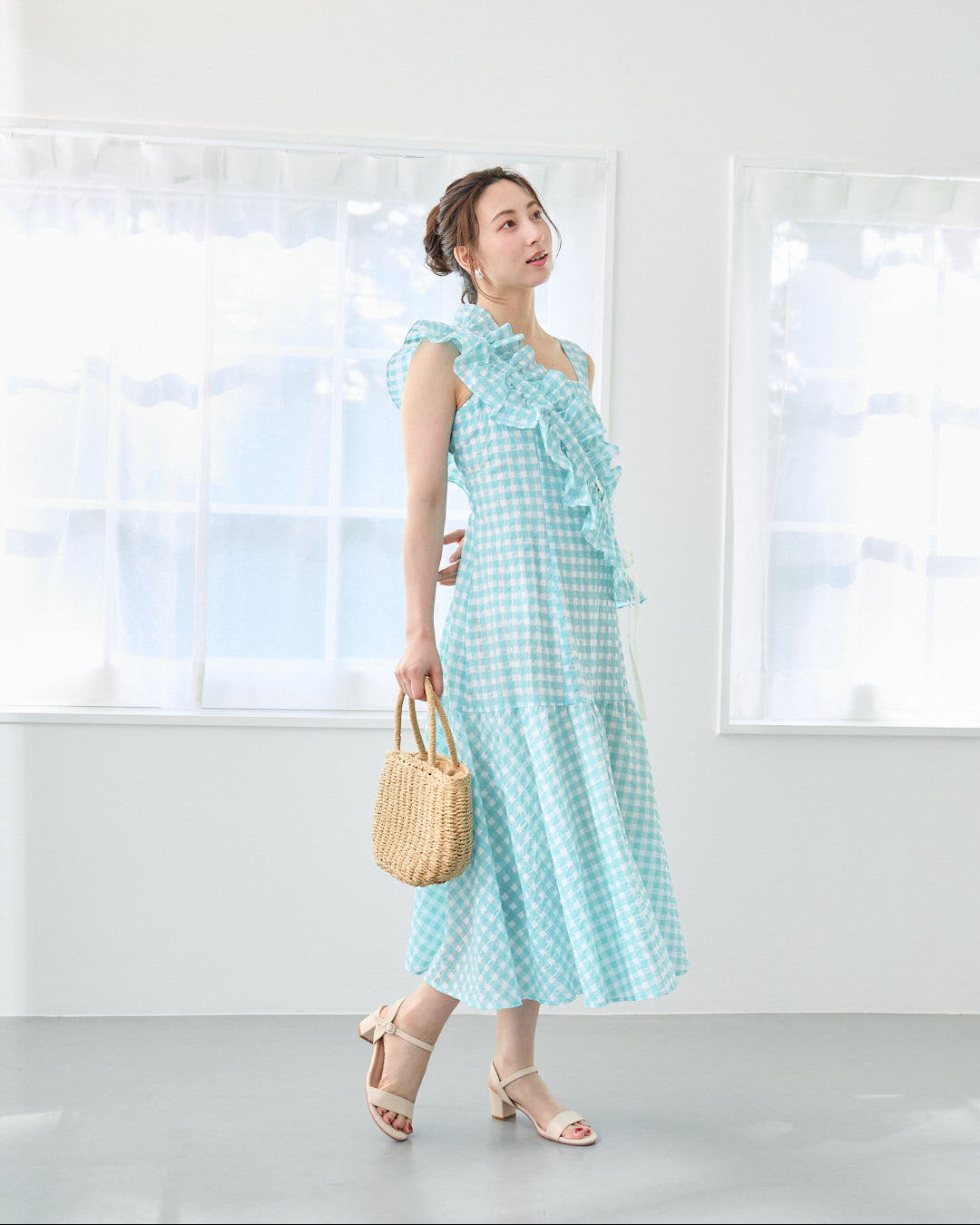 並木道の散歩DRESS