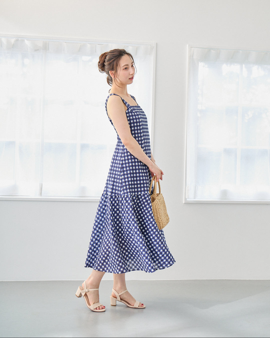 並木道の散歩DRESS