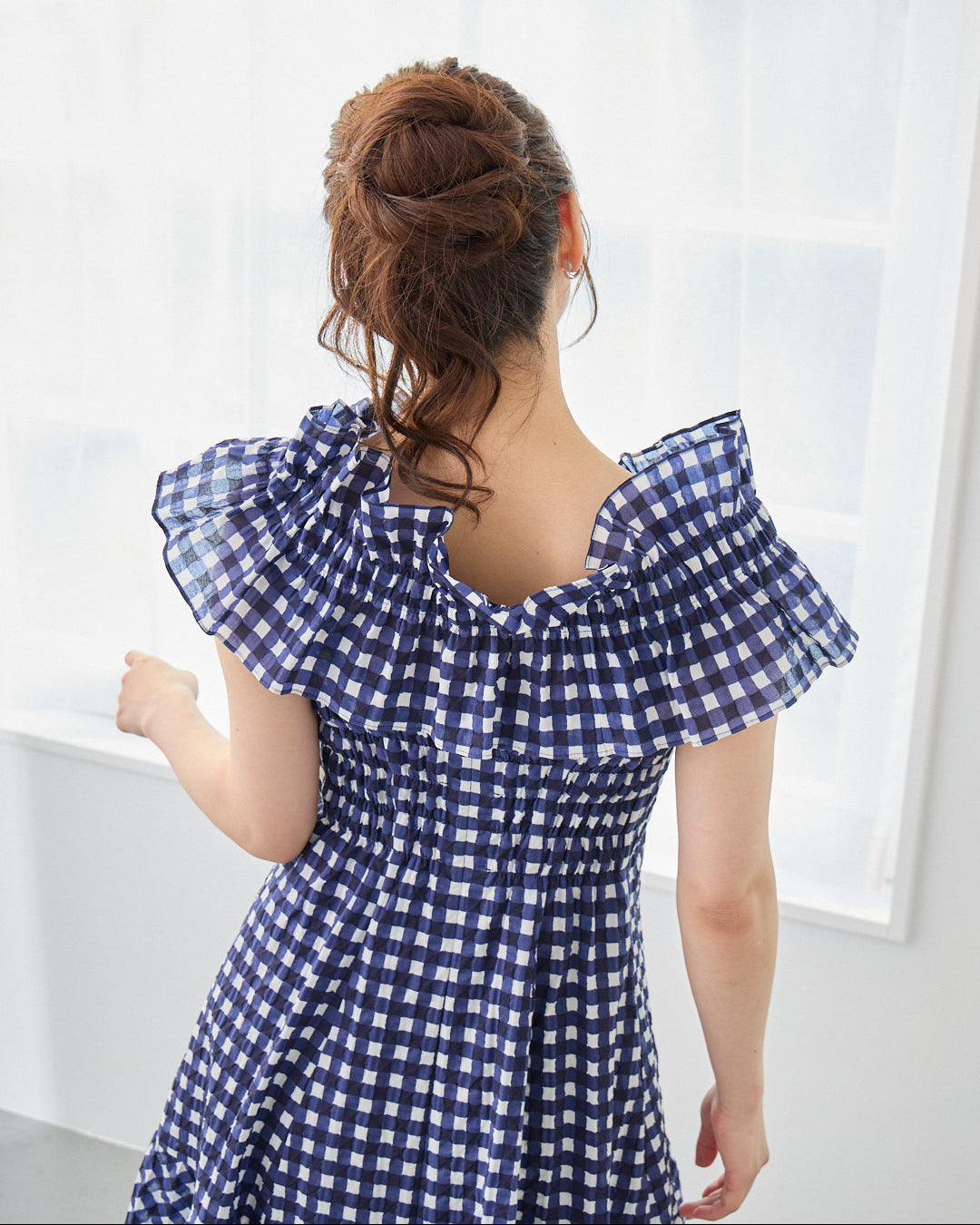 並木道の散歩DRESS