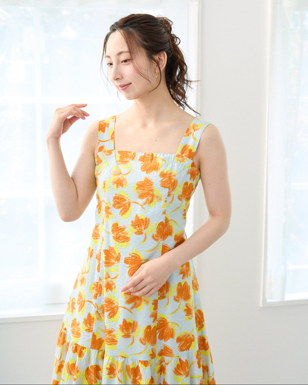 並木道の散歩DRESS