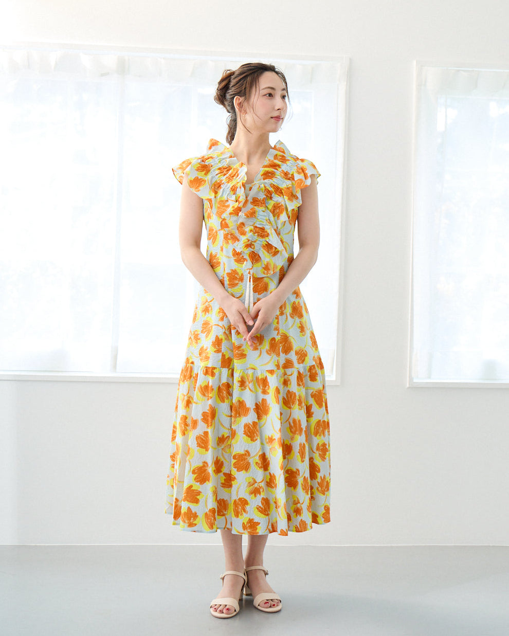 並木道の散歩DRESS