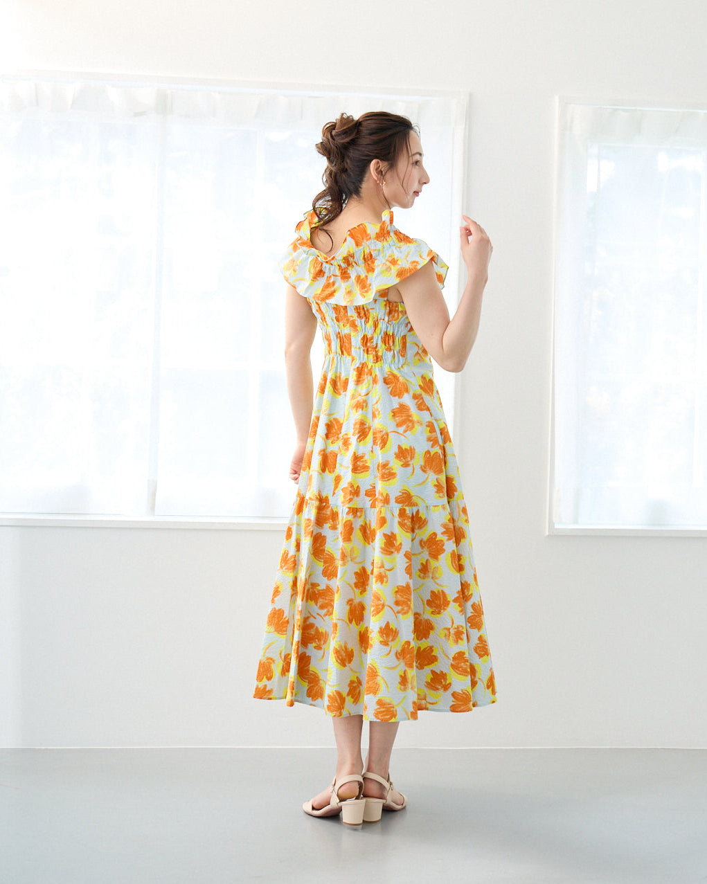 並木道の散歩DRESS