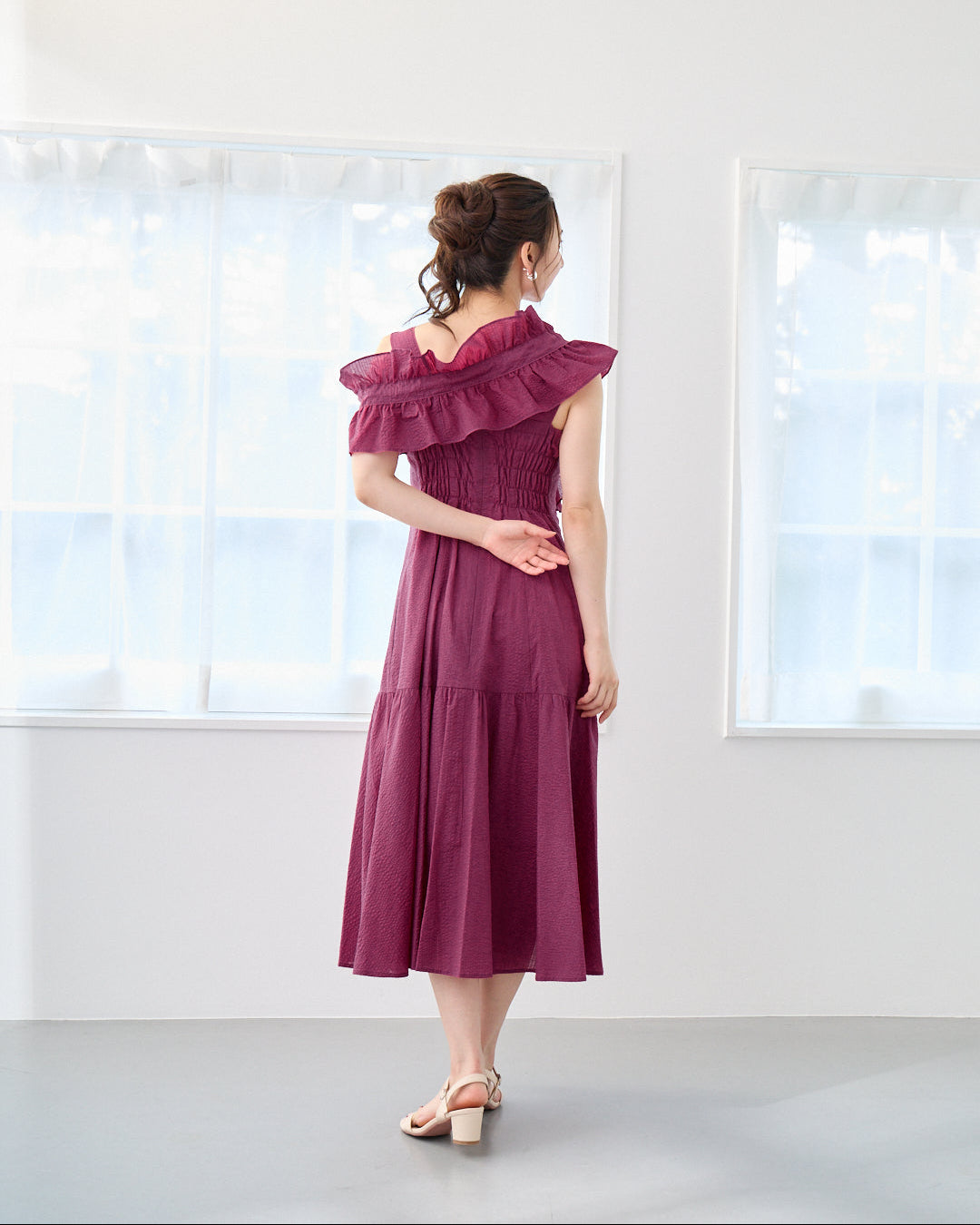 並木道の散歩DRESS