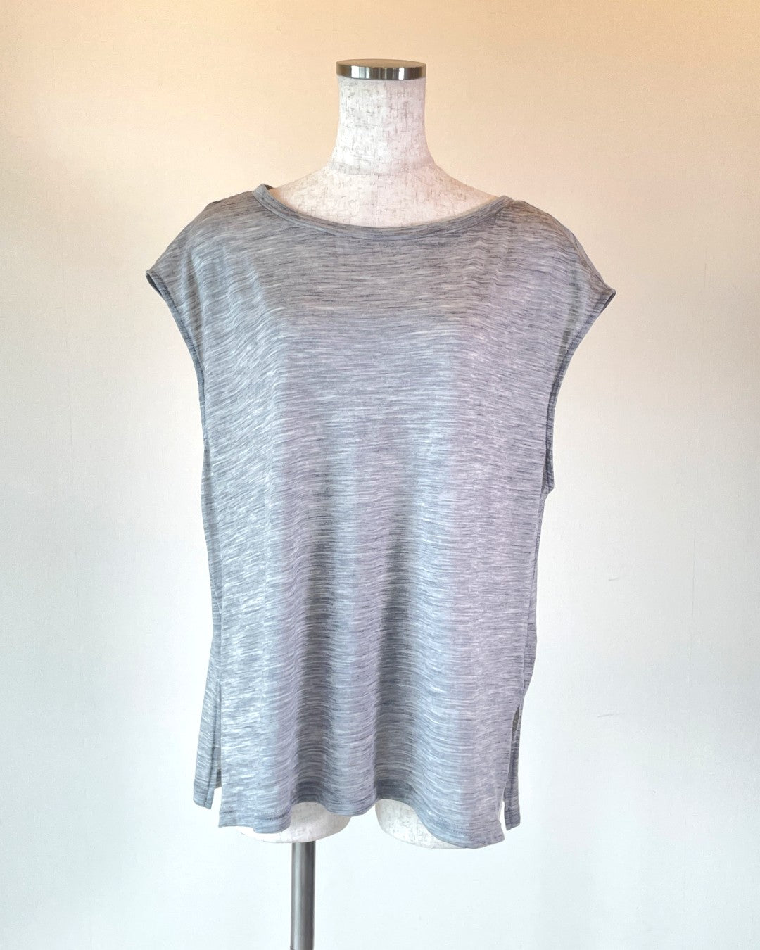 草原のTシャツ