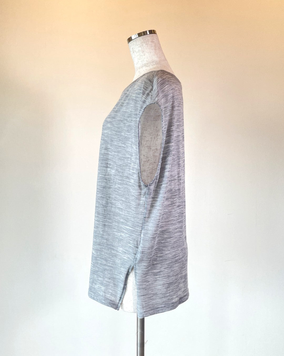 草原のTシャツ