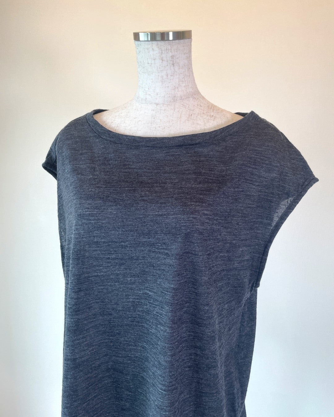 草原のTシャツ