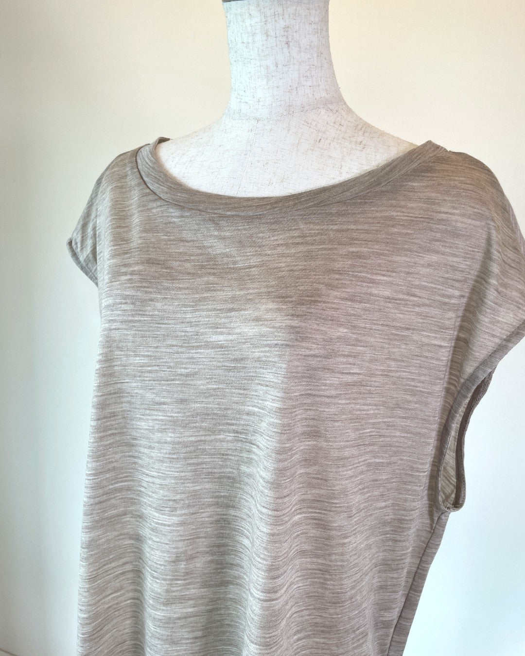草原のTシャツ